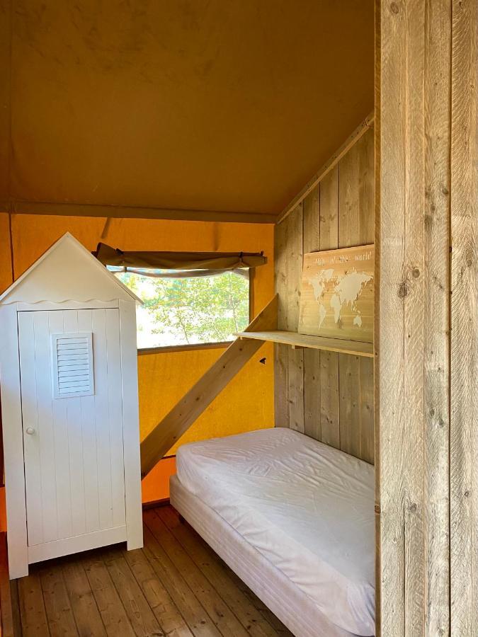 קרקן Camping La Kahute - Tente Lodge Au Coeur De La Foret מראה חיצוני תמונה