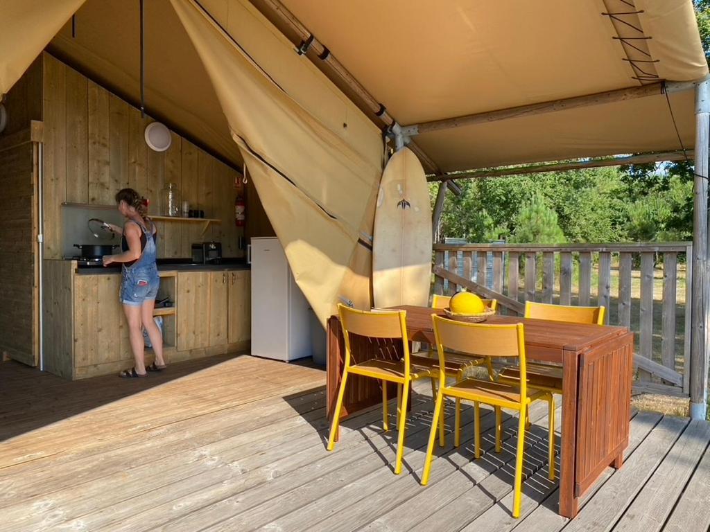 קרקן Camping La Kahute - Tente Lodge Au Coeur De La Foret מראה חיצוני תמונה