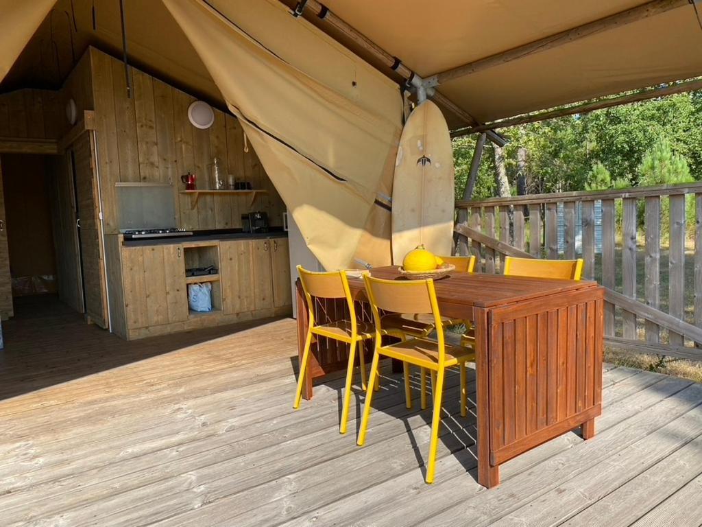 קרקן Camping La Kahute - Tente Lodge Au Coeur De La Foret מראה חיצוני תמונה