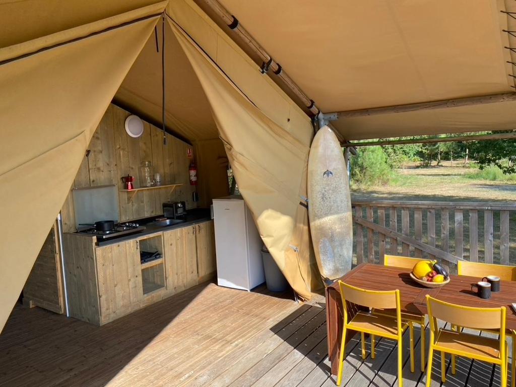 קרקן Camping La Kahute - Tente Lodge Au Coeur De La Foret מראה חיצוני תמונה