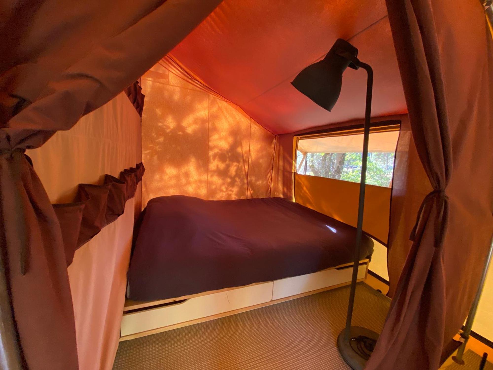 קרקן Camping La Kahute - Tente Lodge Au Coeur De La Foret מראה חיצוני תמונה
