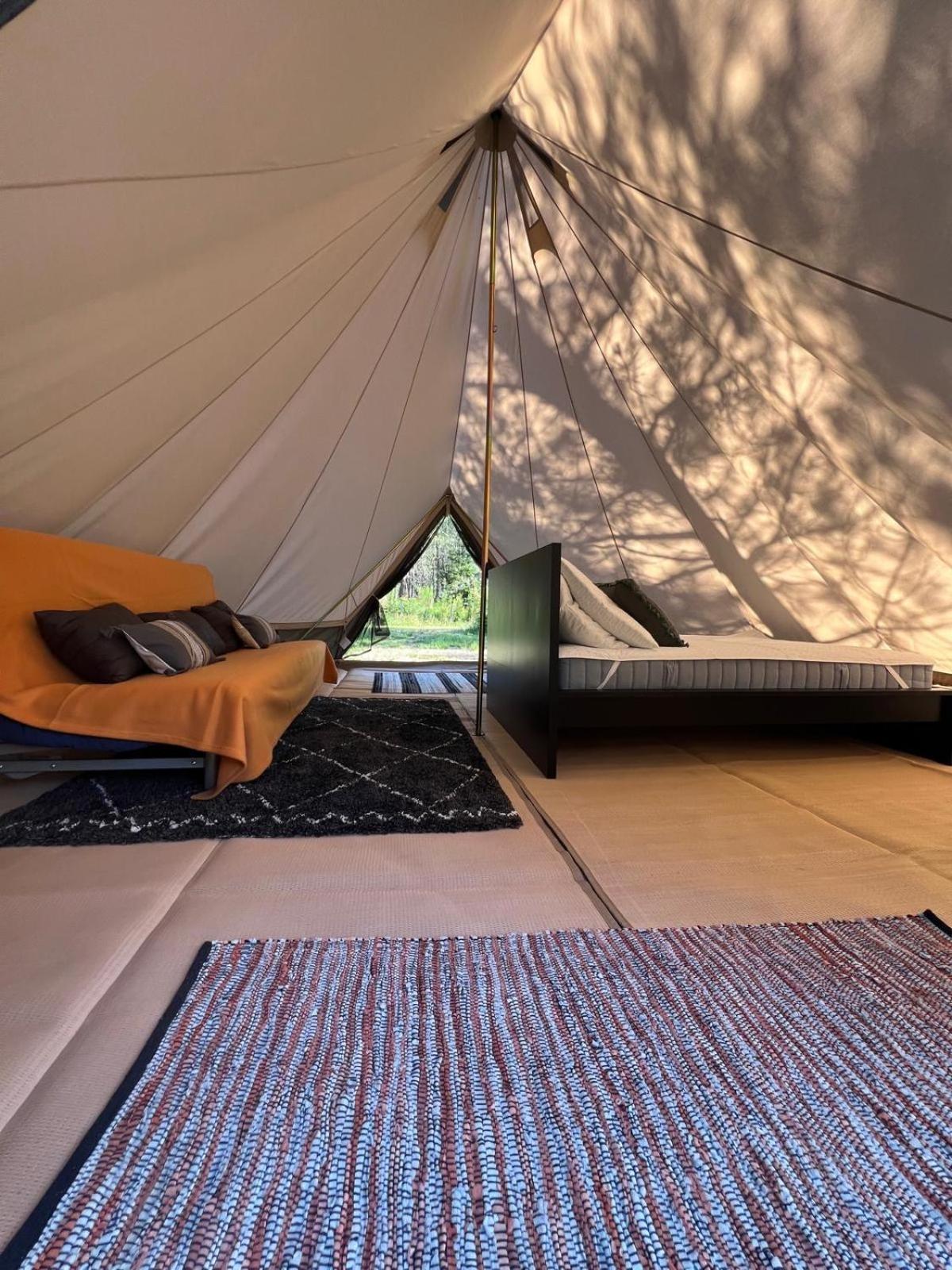 קרקן Camping La Kahute - Tente Lodge Au Coeur De La Foret מראה חיצוני תמונה