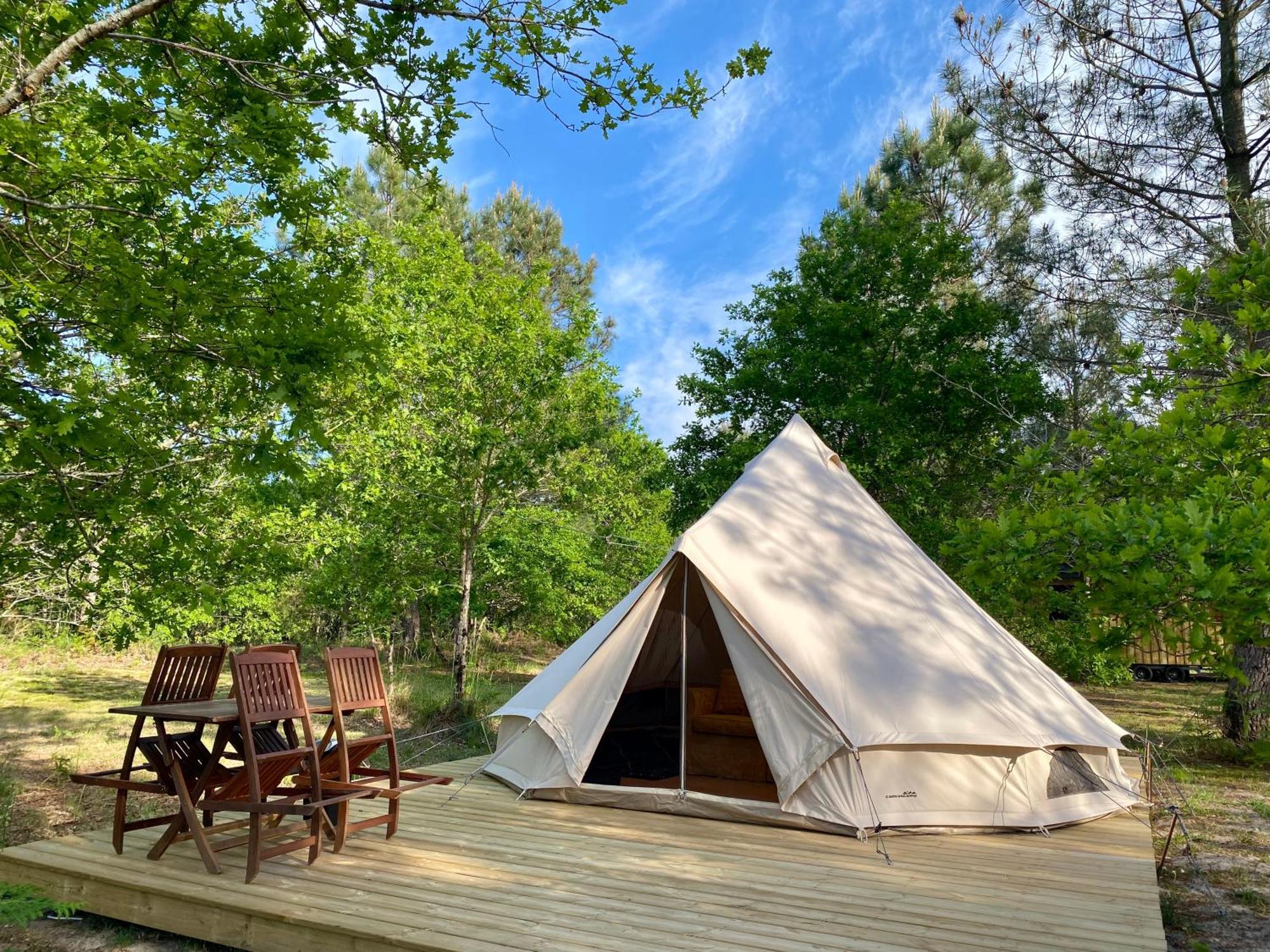 קרקן Camping La Kahute - Tente Lodge Au Coeur De La Foret מראה חיצוני תמונה